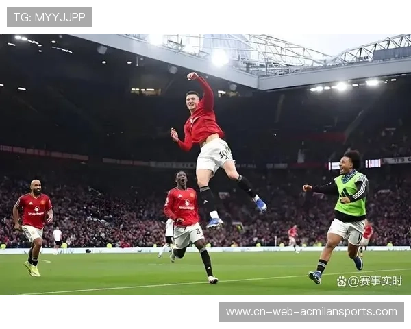 曼联外围远射直挂死角成为当晚最美进球