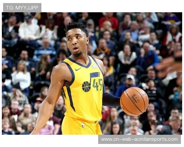 米切尔弧顶外突命中，爵士拿下关键分